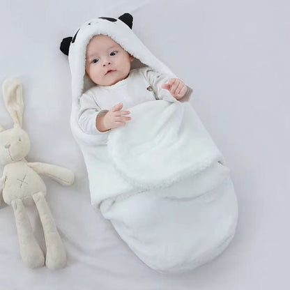 Nid d ange blanc fermer avec bebe